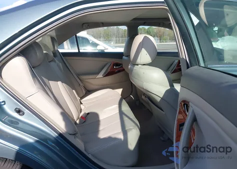 2009 Toyota Camry Xle V6 z USA, uszkodzony, nr VIN 4T1BK46K99U587075